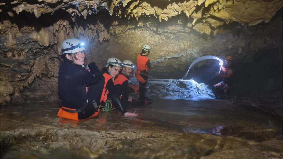 Team Freedome in speleologia