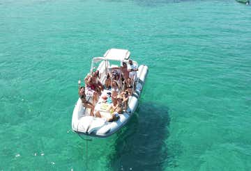 Rubber dinghy excursion in the Tavolara and Molara Marine Protected Area