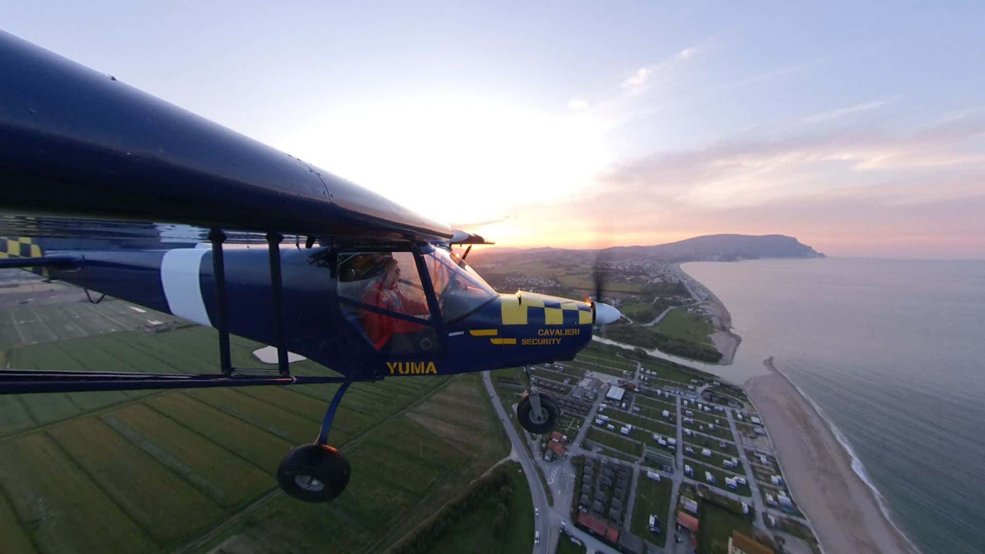 Volo panoramico in aereo sulla Riviera del Conero