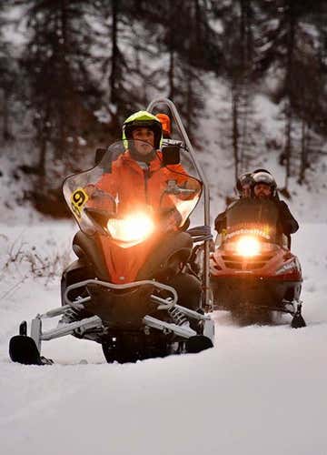Snowmobile evening tour in Alta Val di Susa