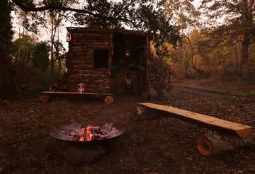 Bushcraft experience in Cerveteri and night in a shelter