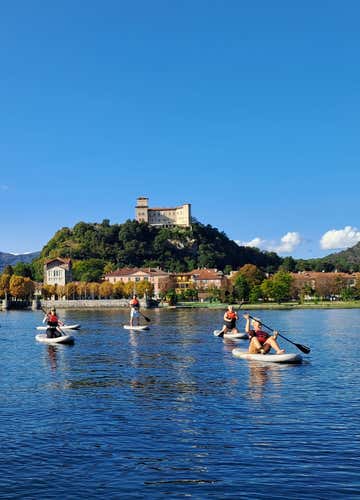 SUP excursion and meditation on Lake Maggiore in Angera