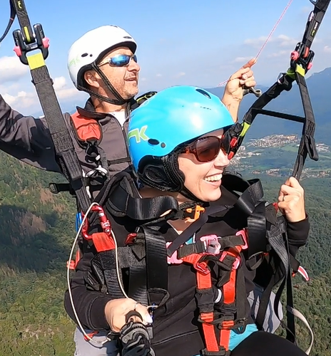 Tandem paragliding flight at Laveno-Mombello