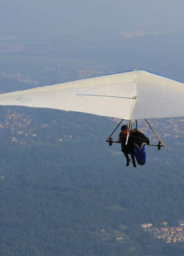 Volo tandem in deltaplano sul Monte Cornizzolo