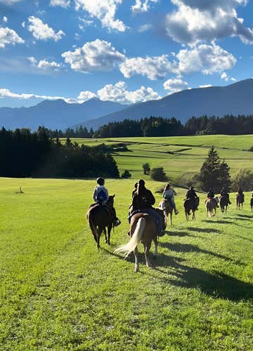 Passeggiata a cavallo a Cavareno in Val di Non
