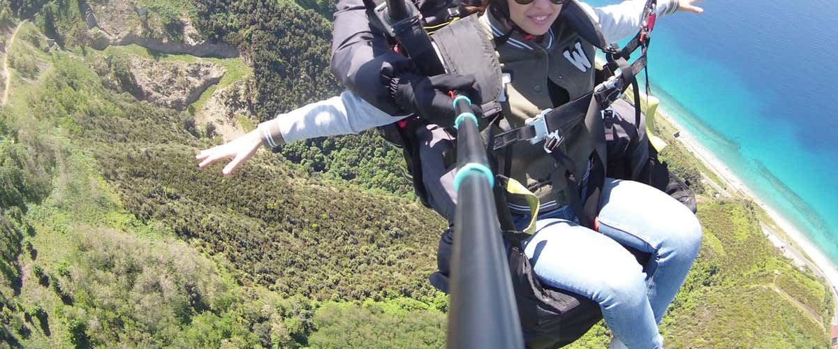 Tandem paragliding flight in Scylla