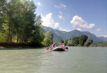 Rafting on the Adige River and wine tasting