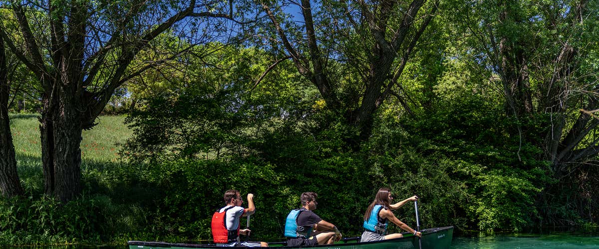 Canoe tour on the Tirino River