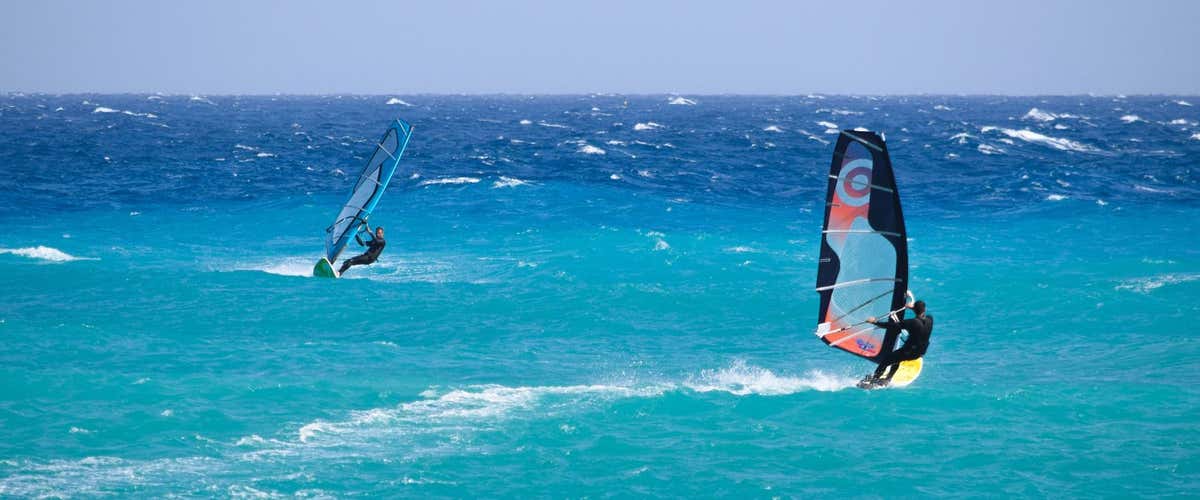Corso avanzato di windsurf a Bari Sardo in Ogliastra