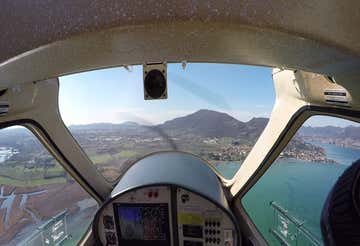 Aeroplane pilot for a day on Lake Garda