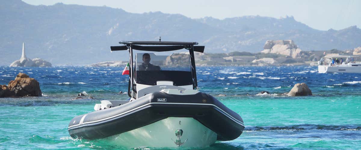 One-day Maxi Rib dinghy excursion among the islands of the La Maddalena Archipelago