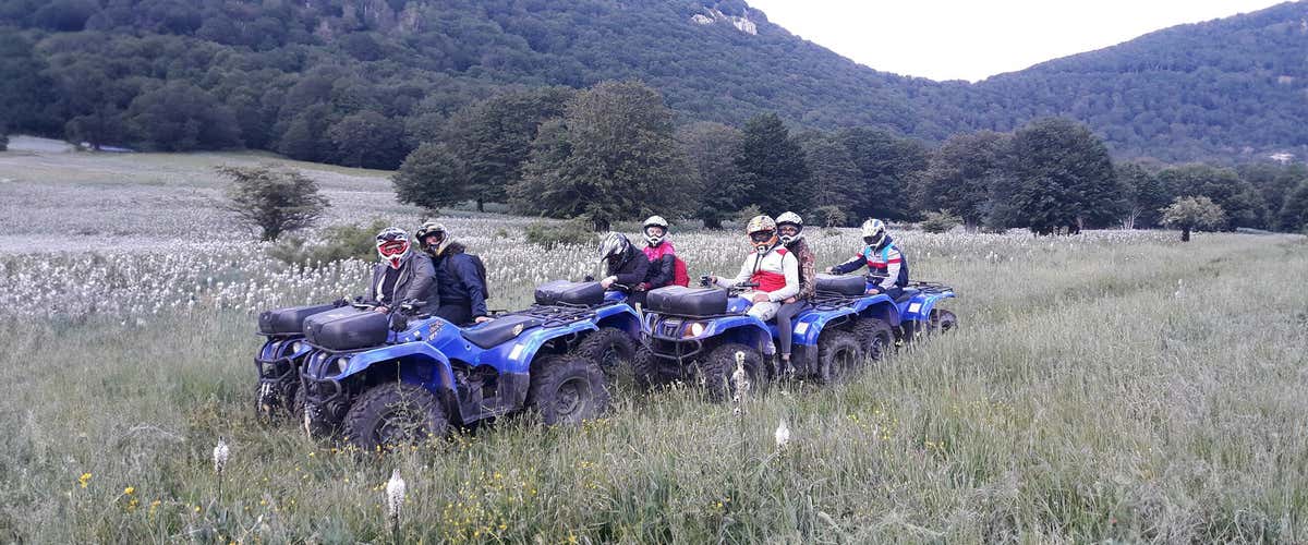 Tour in quad di 2 ore sulle montagne vicino ad Avellino