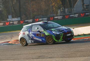 Rally Experience: Guida in pista su auto da rally in provincia di Milano