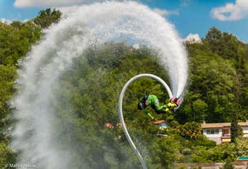 Super-Hero: Flyboard per tutti sul Lago Maggiore