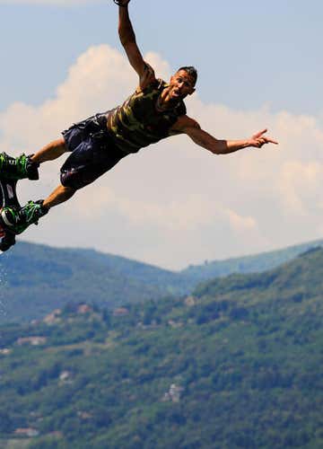 Super-Hero: Flyboard per tutti sul Lago Maggiore
