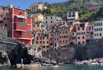 Boat tour in the Gulf of Poets and Cinque Terre with tasting