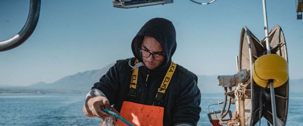Giornata di pesca in barca a Cefalù con pranzo