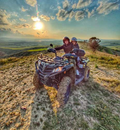 Quad bike tour and walk to the rock caves of Matera