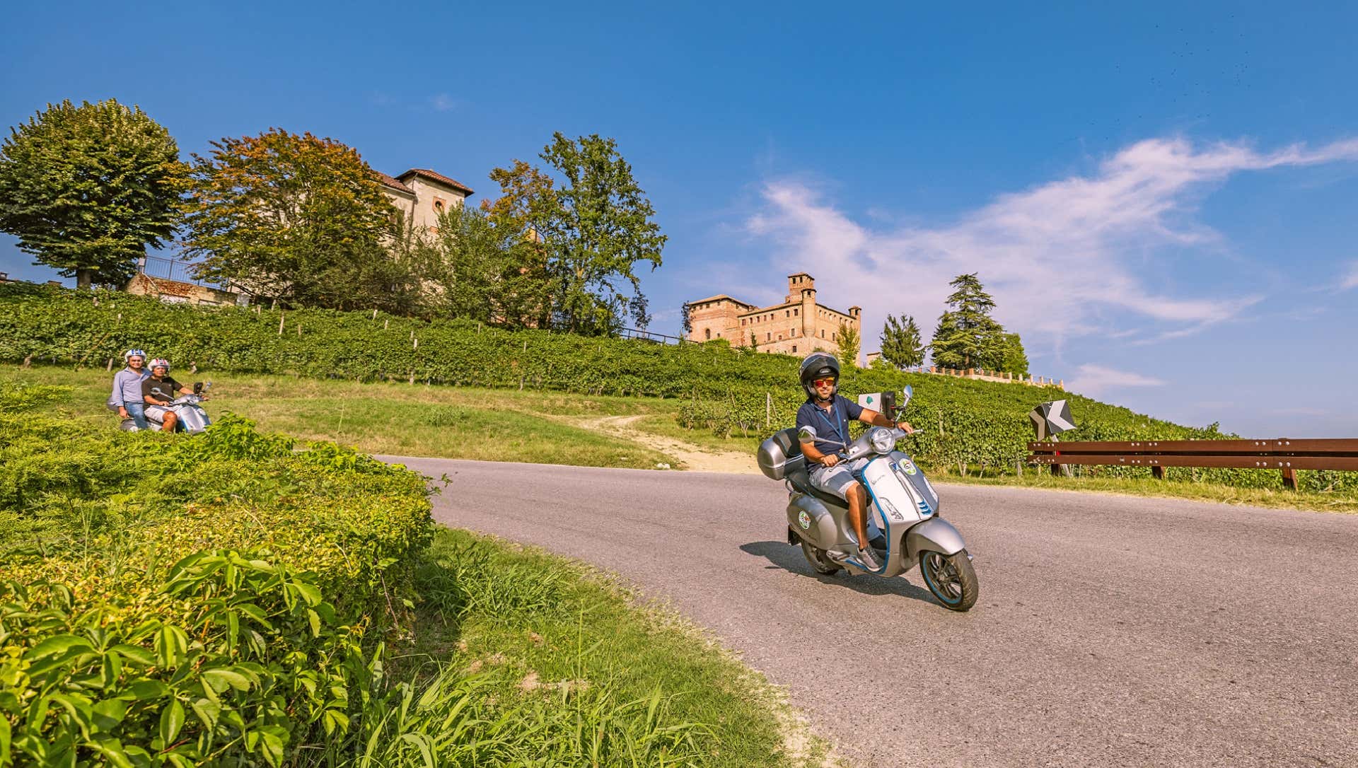 Vespa tours Franciacorta