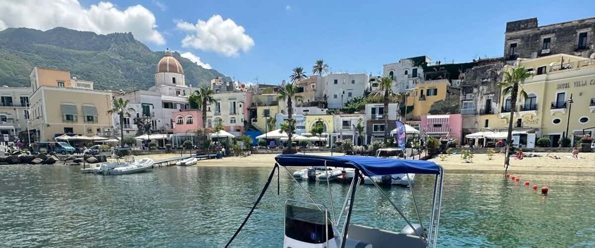 Noleggio giornaliero gommone a Ischia - 5,50 m, 40 CV
