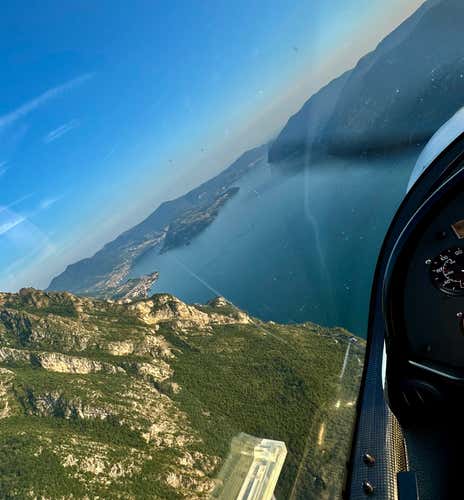 Volo panoramico in ultraleggero sul Lago d'Iseo