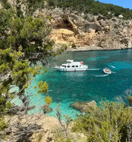 One-day motorboat excursion to the Baunei coastline