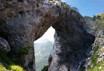 Trekking al Monte Forato sulle Alpi Apuane
