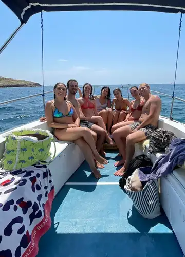 Escursione in barca di 3 ore alle grotte marine di Santa Maria di Leuca