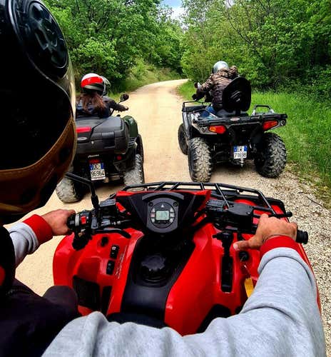 Scenic quad tour in Assisi