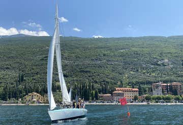 Escursione in barca a vela sul Lago di Garda