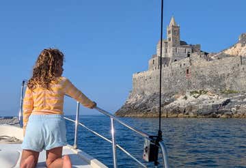 Tour in gozzo di una giornata alle Cinque Terre con aperitivo