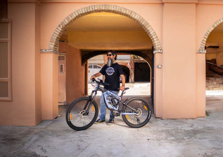 Noleggio e-bike a Cocconato in provincia di Asti