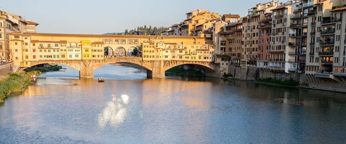 Rafting panoramic tour in the heart of Florence
