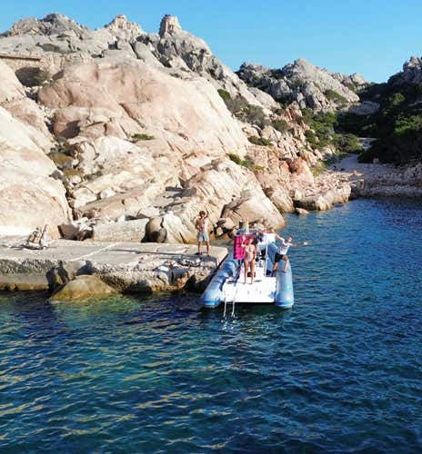 Dinghy tour and snorkelling in Caprera