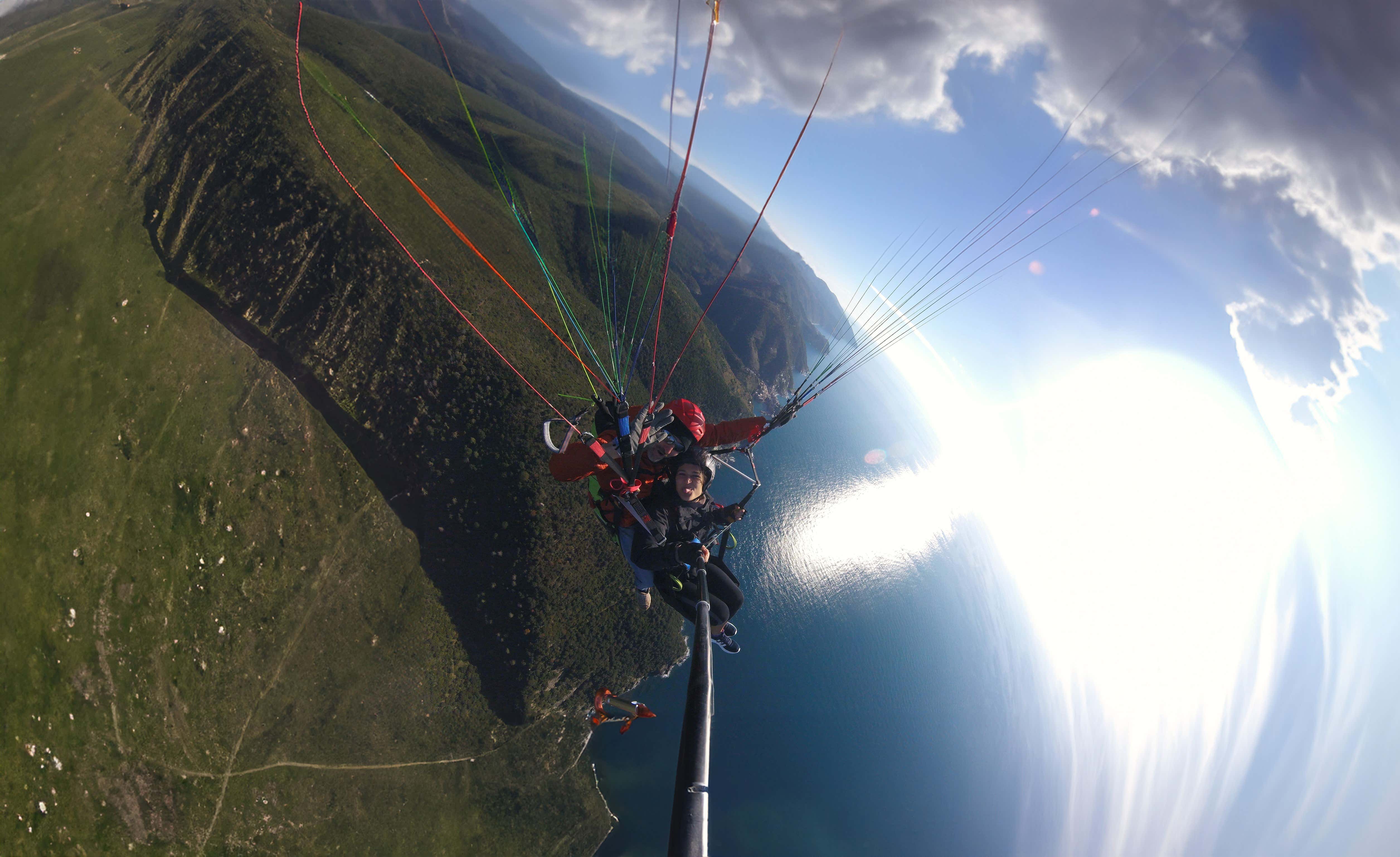 Volo tandem in parapendio a Bonassola