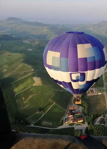 Private balloon flight in Mondovì