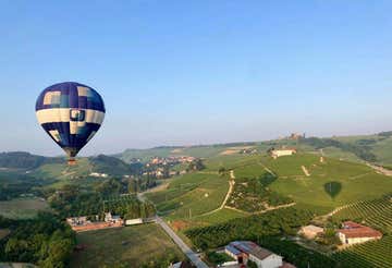 Private balloon flight in Mondovì