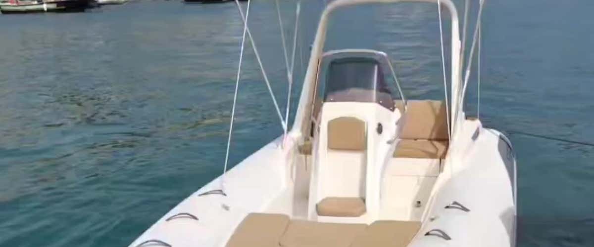 Noleggio giornaliero gommone a Ponza - 5.7 m, 40 CV