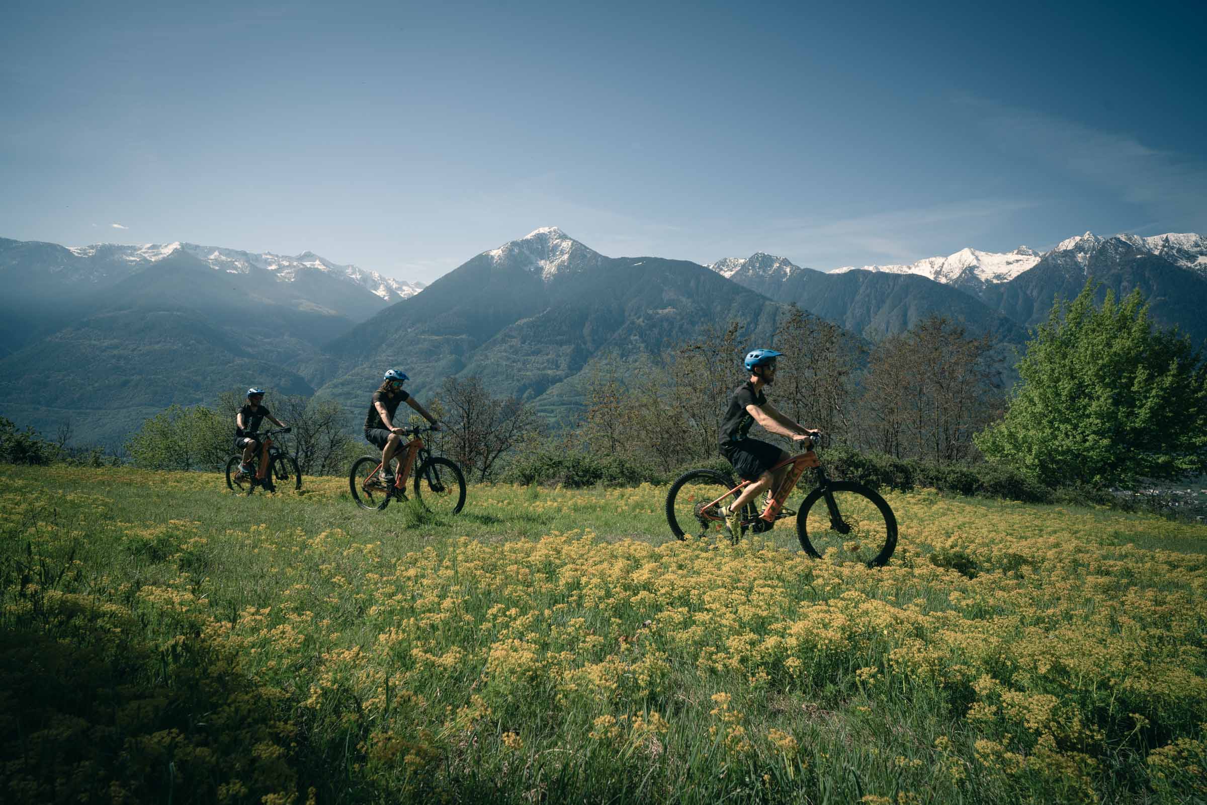 Tour in e-bike in provincia di Sondrio