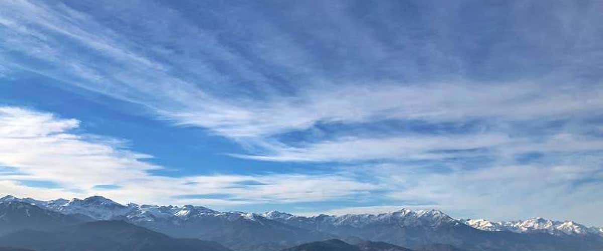 Volo di gruppo in mongolfiera a Mondovì: Alpi, Langhe e mare