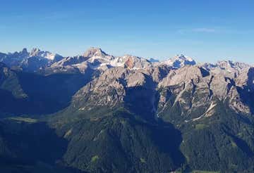 Private hot air balloon ride in the Pustertal Valley