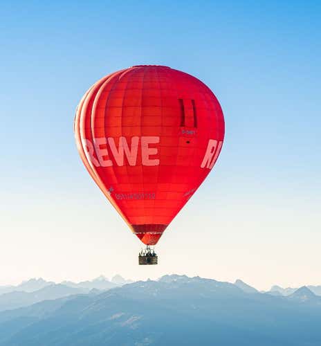 Hot air balloon ride in the Pustertal Valley