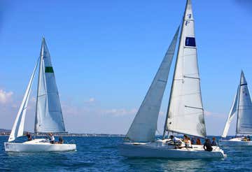 Sailing lesson in the province of Rome