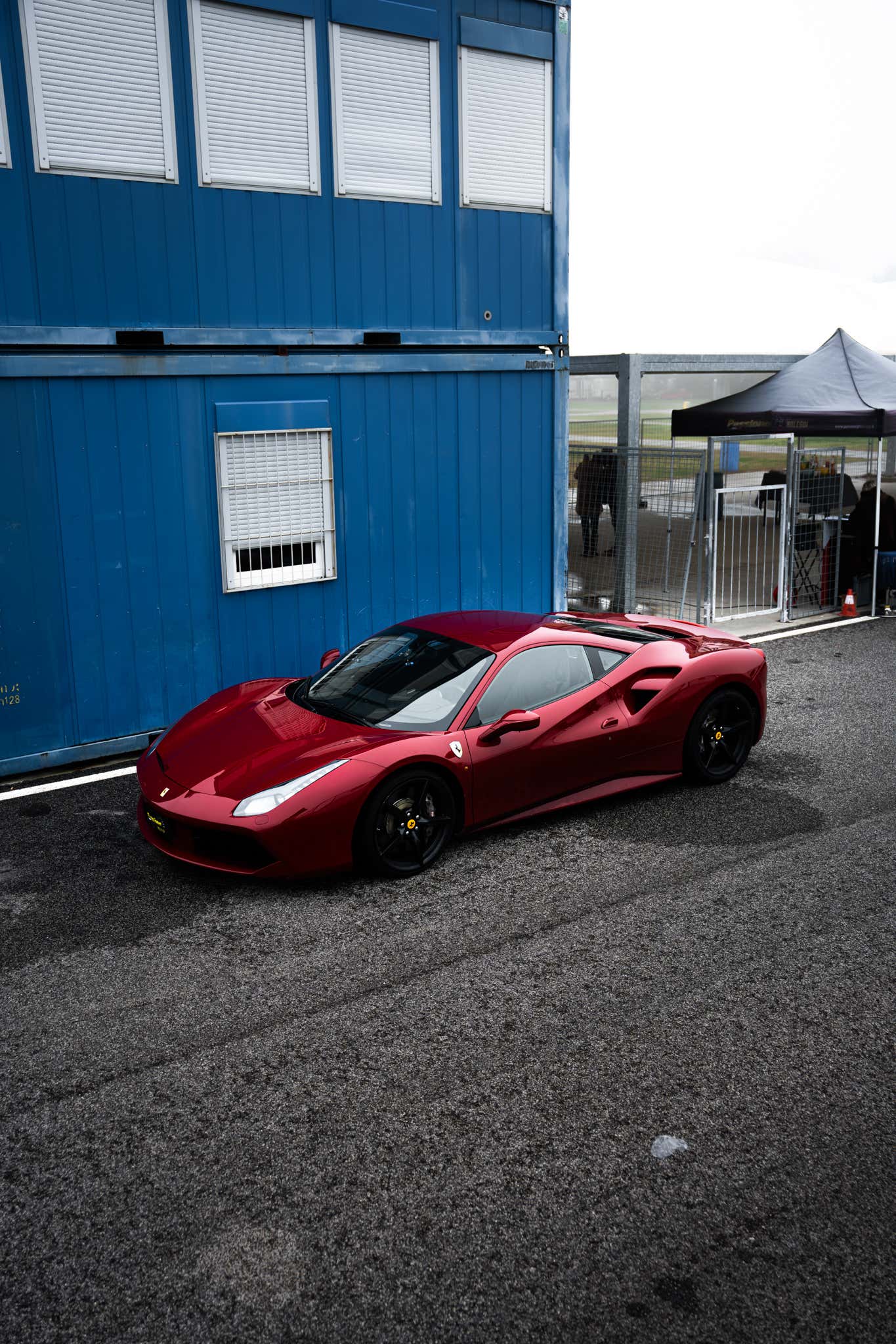 Guida sportiva in Ferrari 488 GTB all'Autodromo di Varano de' Melegari