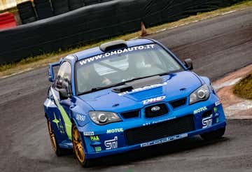 Guida sportiva in Subaru Impreza WRC all'Autodromo di Varano de' Melegari