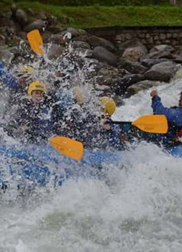 SUPER Integral rafting on the Noce River in Trentino