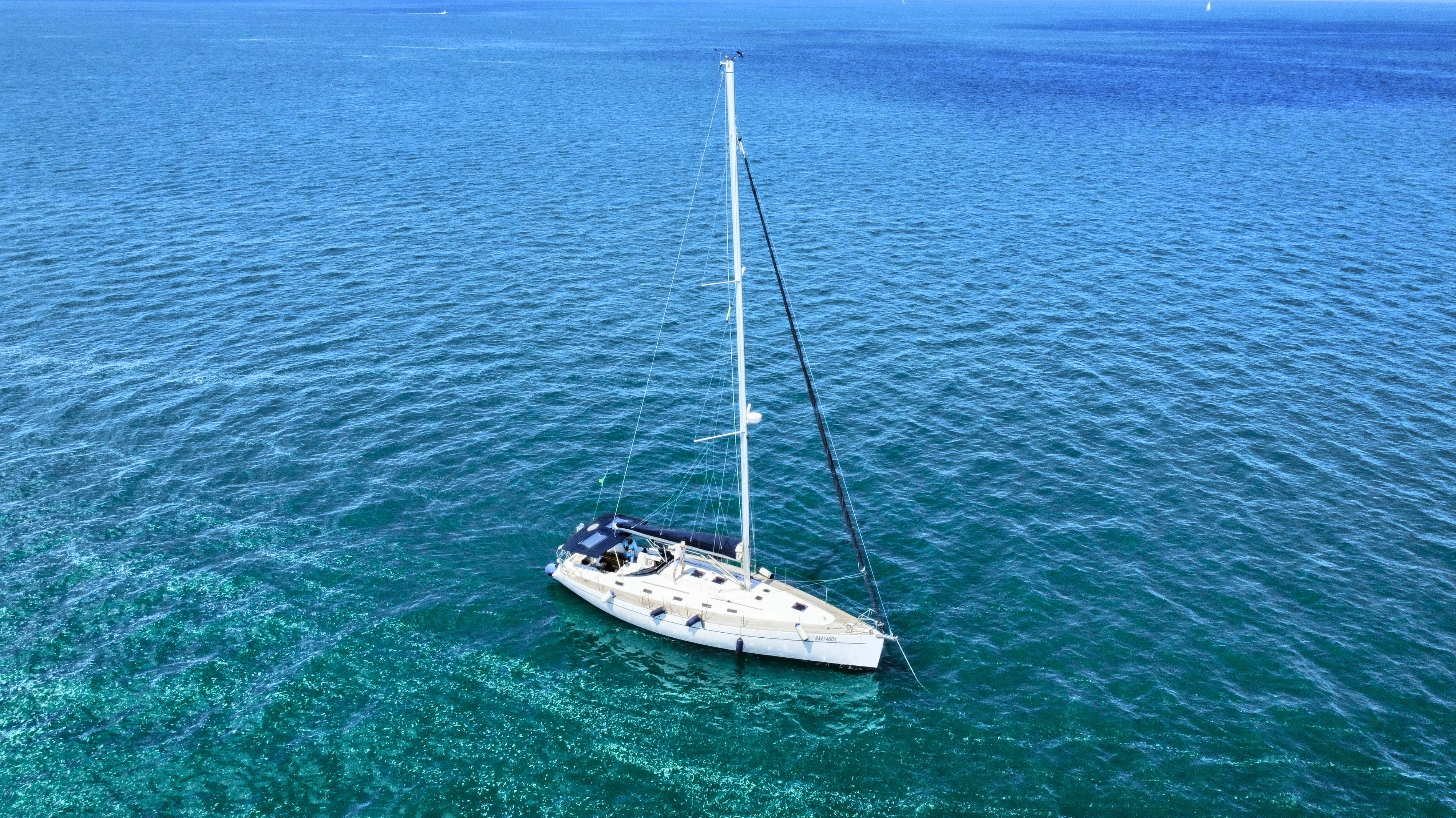 Giornata in barca a vela sulla Riviera del Conero