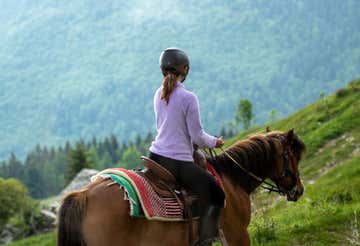 Passeggiata a cavallo in Valle Po