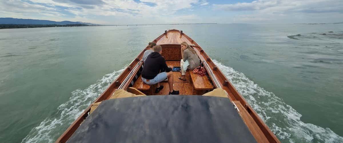 1-hour vintage boat tour to the Venetian Arsenal