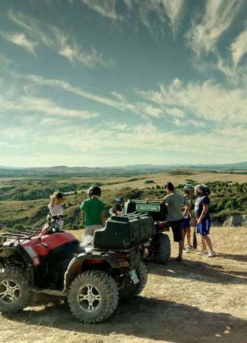 2-hour quad tour in the Crete Senesi and the Chianti region